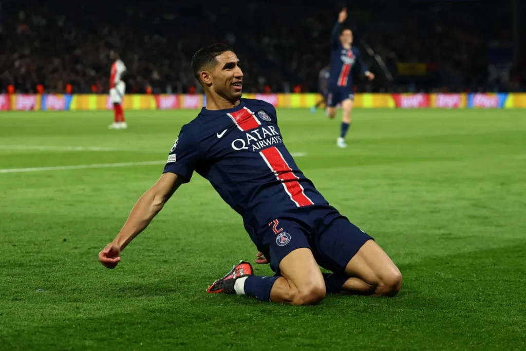 أشرف حكيمي أفضل لاعب إفريقي في فرنسا