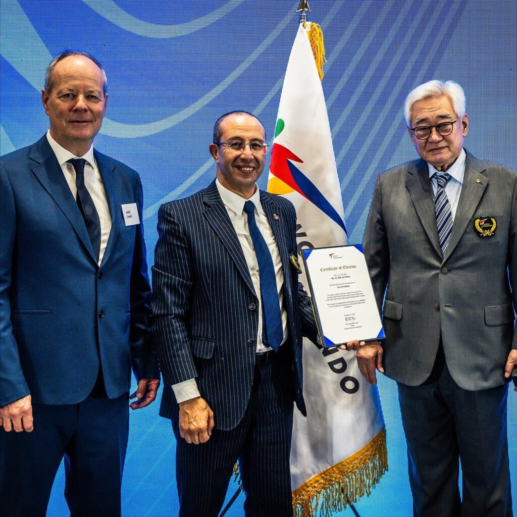 إدريس الهلالي يحقق إنجازاً تاريخياً بانتخابه نائباً لرئيس الاتحاد الدولي للتايكوندو