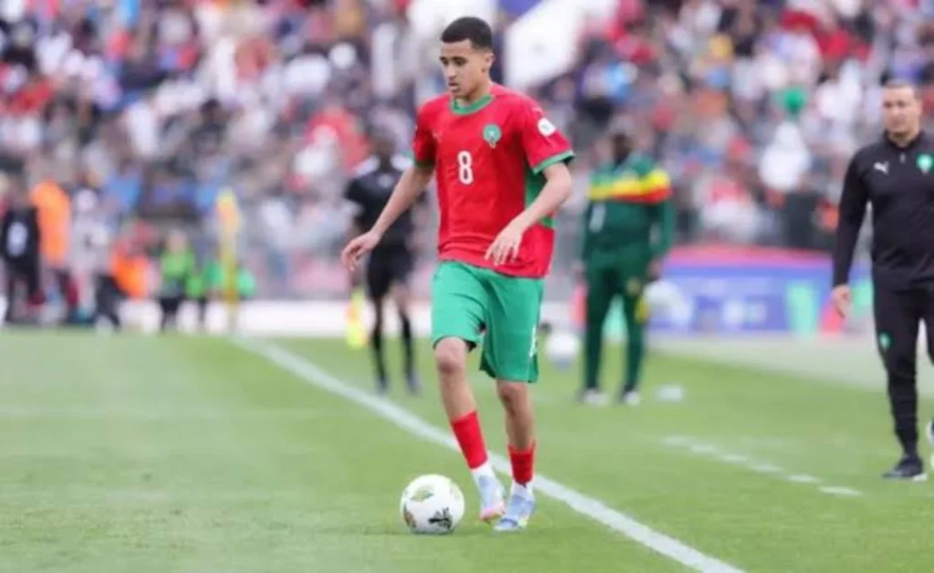 وزان يحسم اختياره الدولي لصالح المغرب